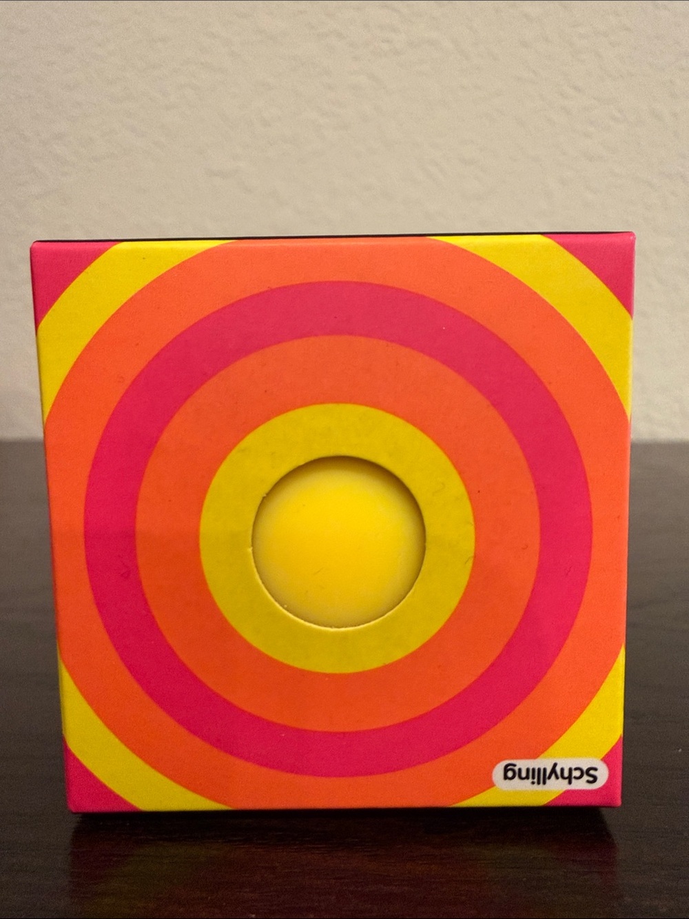 Needoh Color Change - Yellow - Picture 3 of 6